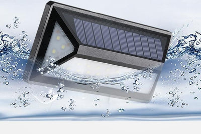 Solar wall light